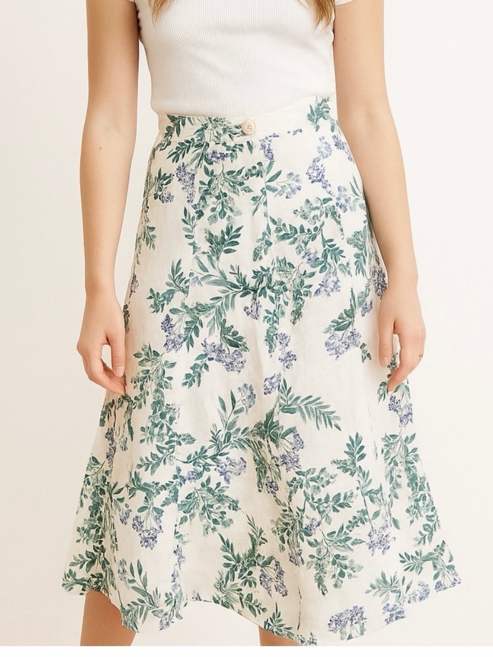Like New! Elie Tahari White A-Line Linen Skirt with Green and Blue Floral Print